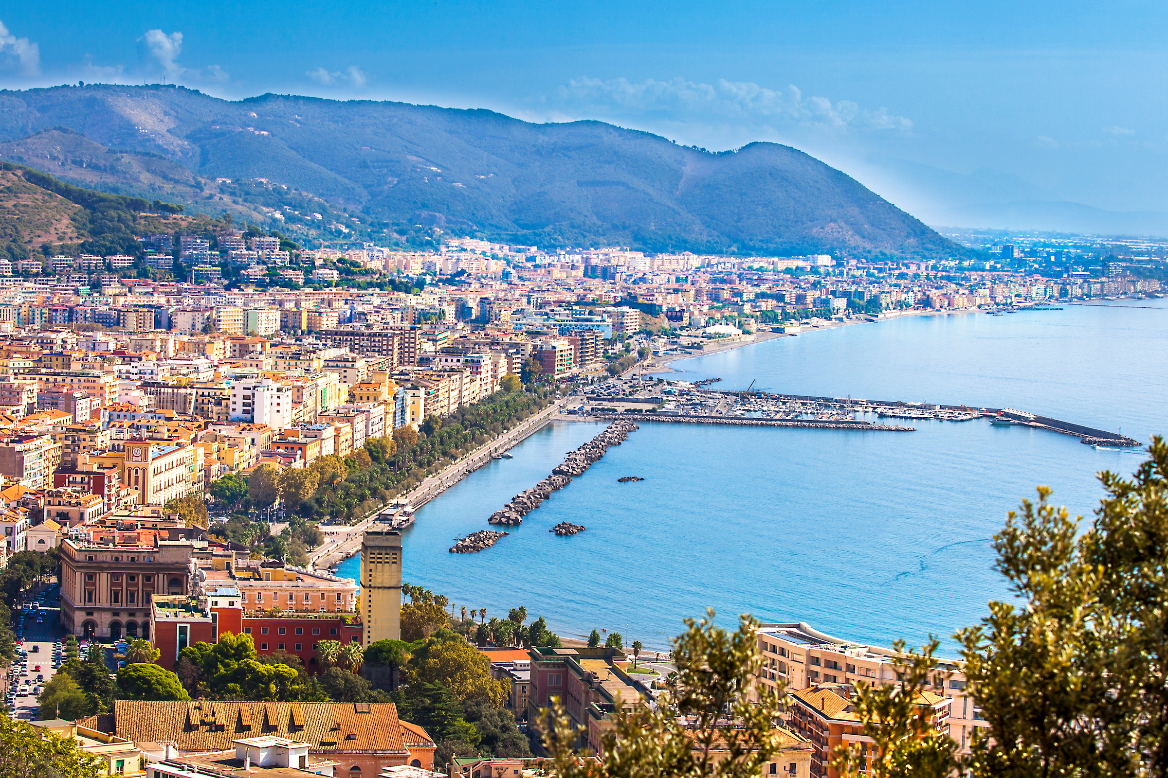 Salerno on the gulf of the same name - the starting point for your Grimaldi ferry to Tunis.